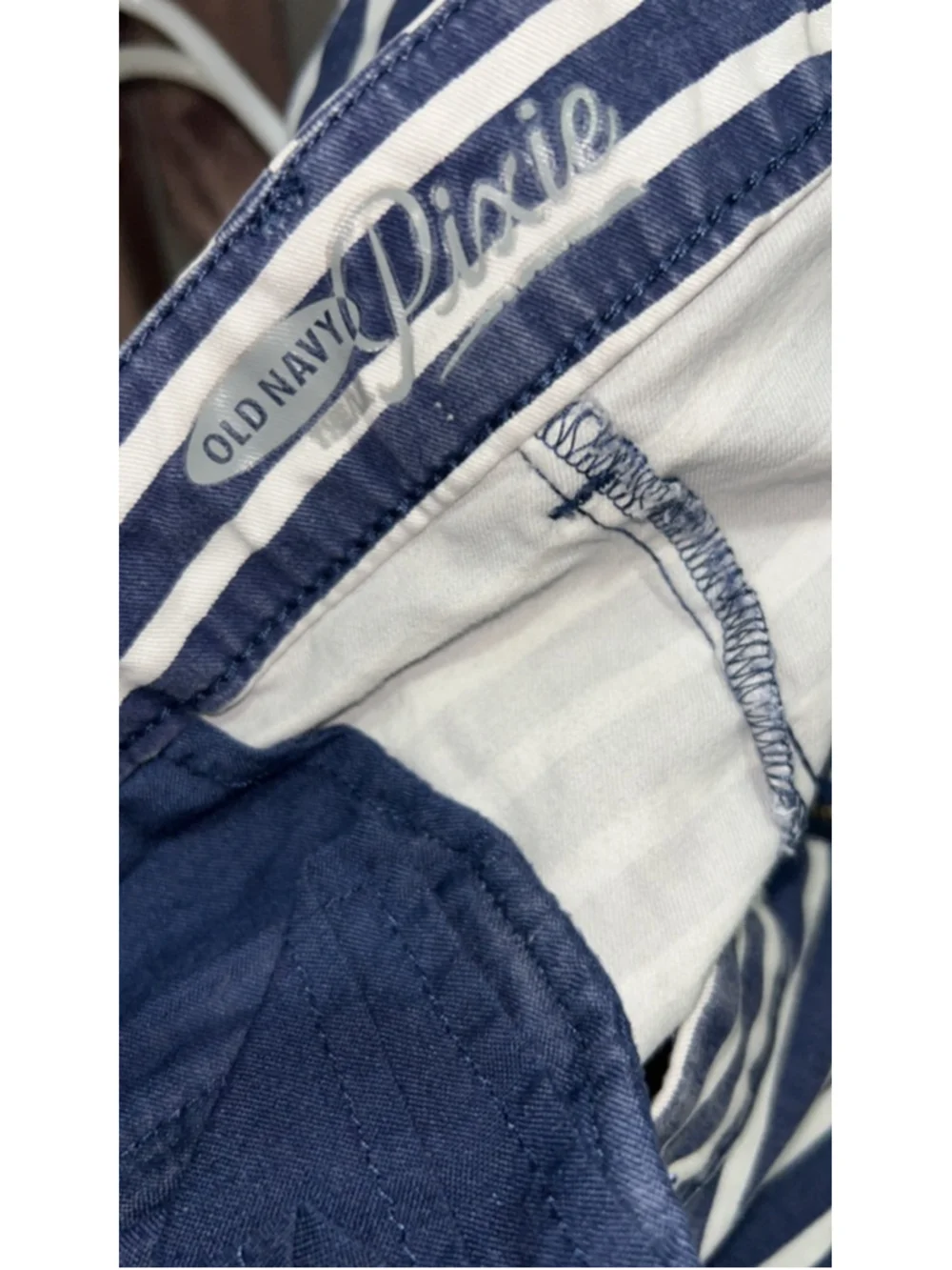 Women's Old Navy Blue White Striped Pixie Shorts Size 12